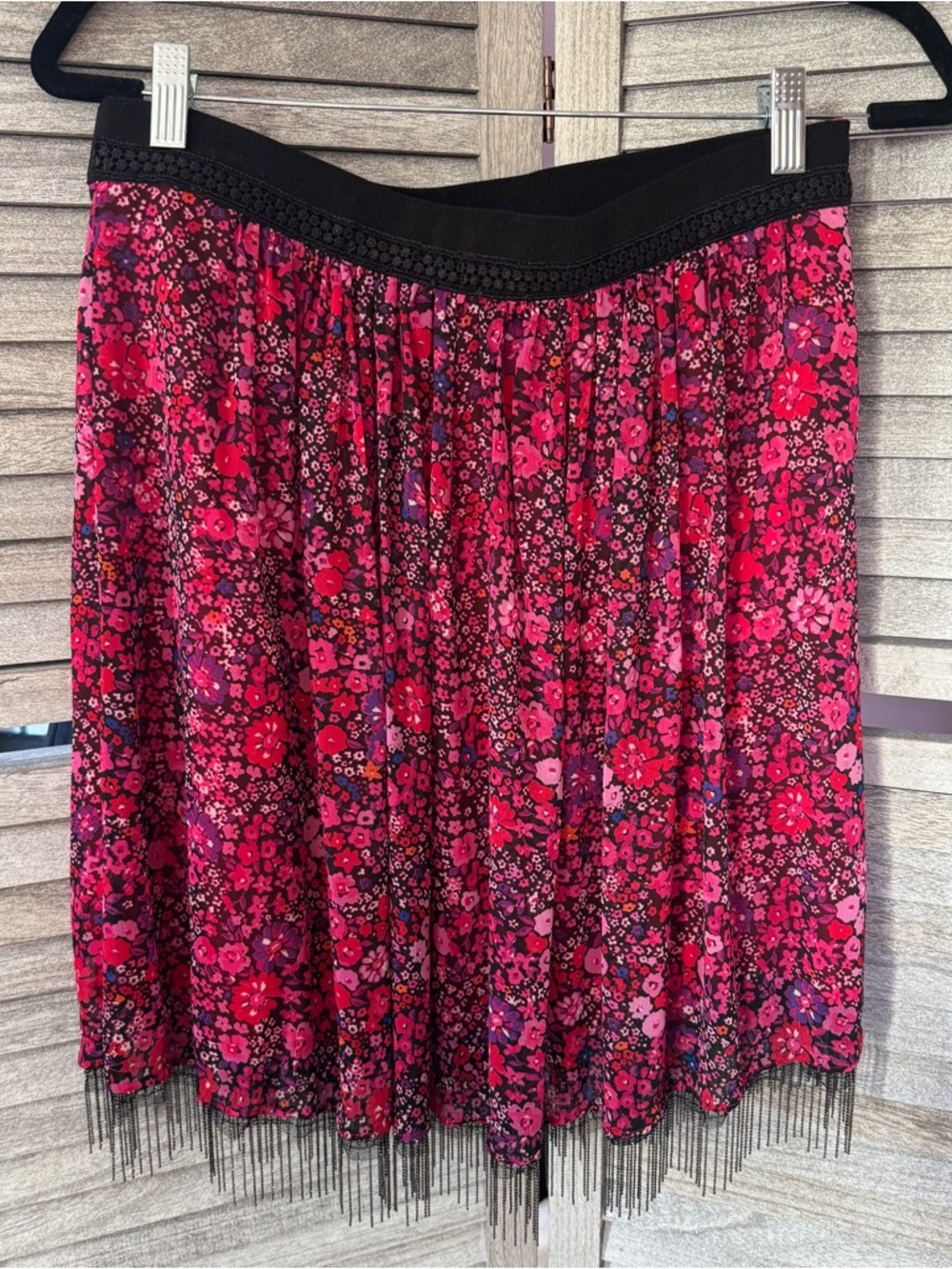 T Tahari Winnie Floral Pleated Mini Skirt Beaded Fringe Hem Black Pink - Picture 5 of 5